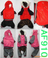 廣州瑋德商貿(mào) 精選寵物服裝產(chǎn)品列表，引領寵物服飾零售新風尚